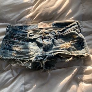 Cutoff Jean shorts